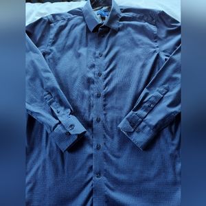 EGARA Men's Button Up Shirt. Size XLT Slim Fit.  Long Sleeves.